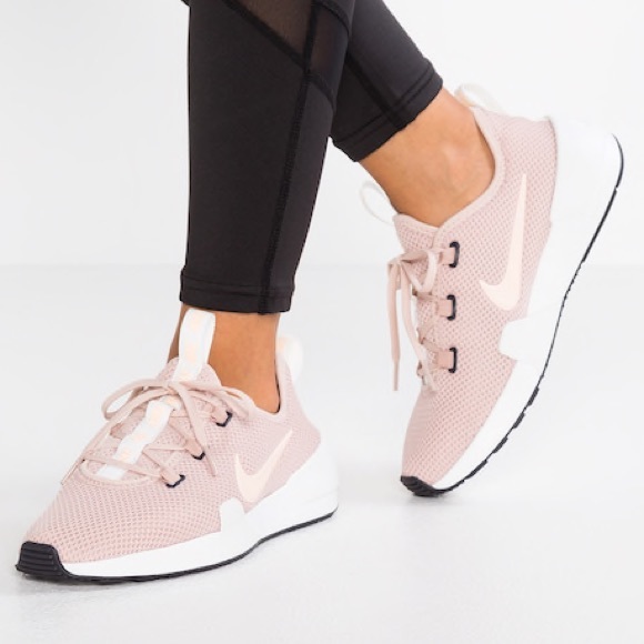 womens nike ashin